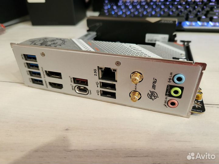 Материнская плата msi mpg B760i edge WiFi