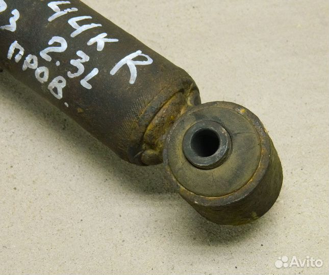 Стойка задняя Audi 100 C3 2.3