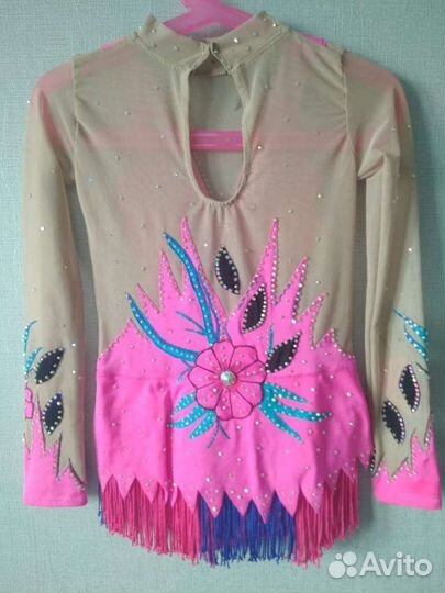 Два новых купальника для художественной гимнастики