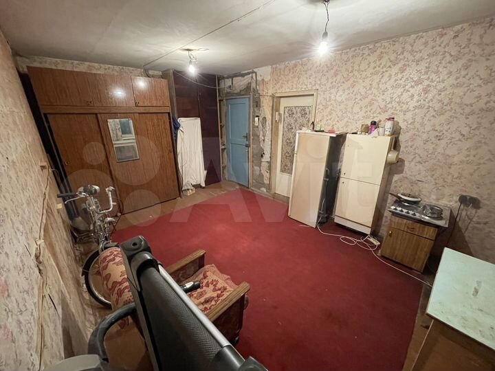 Доля в 2-к. квартире, 33,8 м², 3/5 эт.