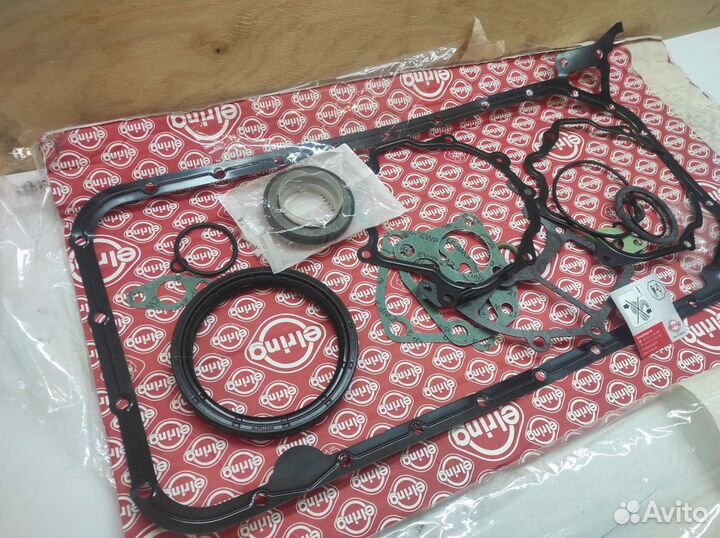 Комплект прокладок, блок-картер двигателя OM601 2