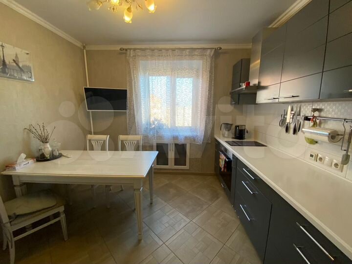 3-к. квартира, 70 м², 8/9 эт.