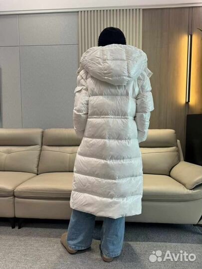 Пуховик Moncler