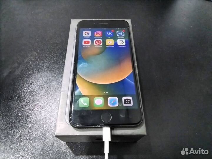 iPhone 8 Plus, 64 ГБ
