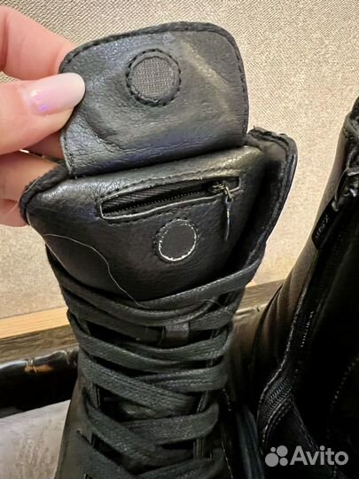 Оригинальные удобные мягкие полусапоги MEXx