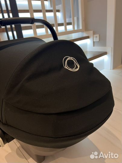 Bugaboo turtle air by nuna