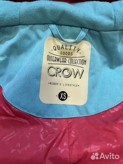 Горнолыжная куртка сноубордическая женская Crow