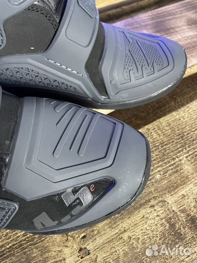 Мотоботы Leatt 4.5 Enduro Graphene