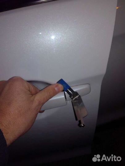 Вскрытие замков дверей. Прикуривание авто