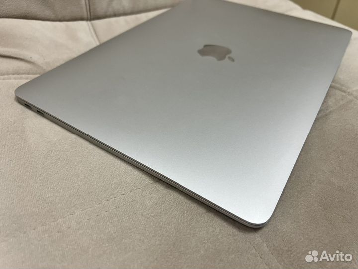 Apple Macbook Air 13 2020 M1 16gb 512