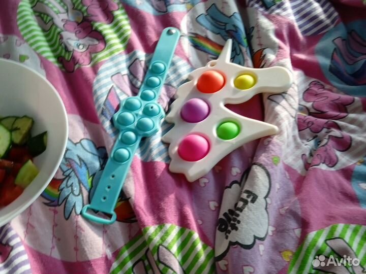 Симпл димпл и поп ит