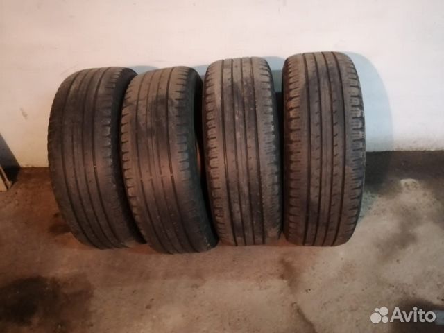 Goodyear EfficientGrip 225/60 R18