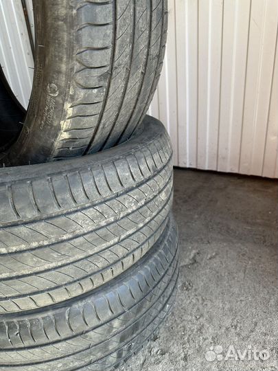 Michelin Primacy 4 245/45 R18