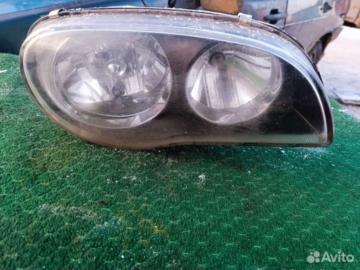 Фара передняя правая Toyota Corolla 8 E 11 2000г