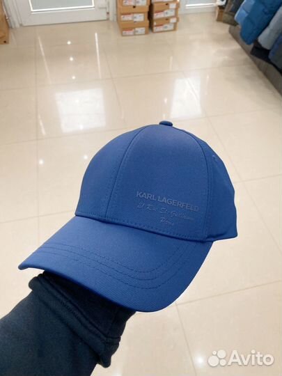 Оригинальная кепка karl lagerfeld