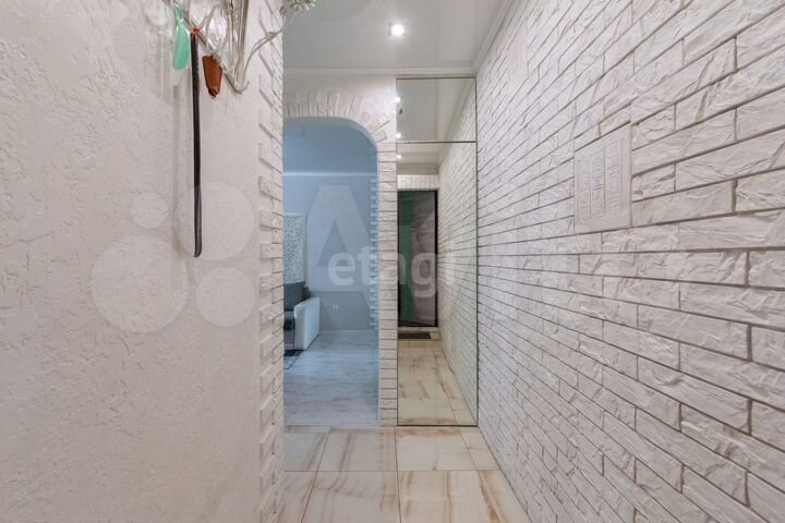 1-к. квартира, 30,2 м², 1/5 эт.