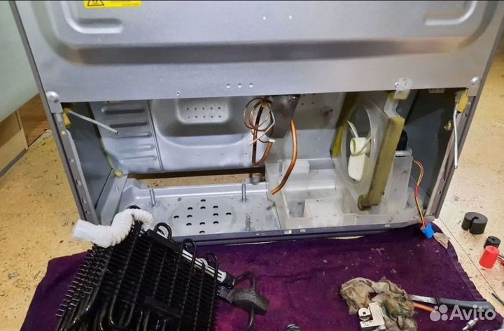 Ремонт стиральных машин Ремонт холодильников Выезд