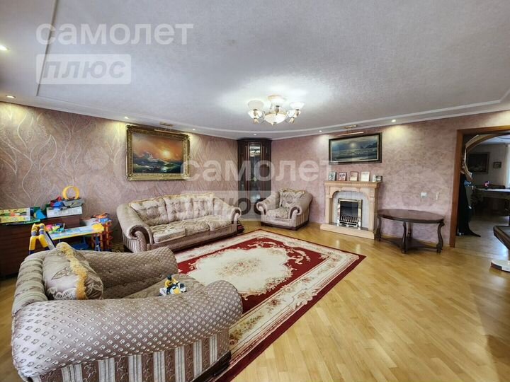 5-к. квартира, 148,6 м², 5/5 эт.