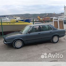 BMW 5 серия 2.4 МТ, 1985, 190 000 км