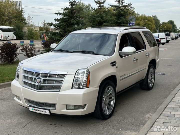 Cadillac Escalade 6.2 AT, 2012, 194 200 км