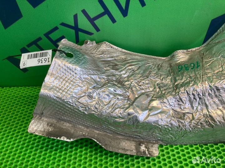 Теплозащитный экран Bmw X1 E84 N20B20A 2012