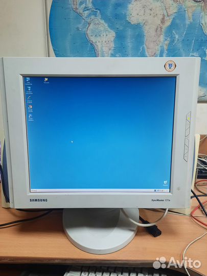 Монитор 17