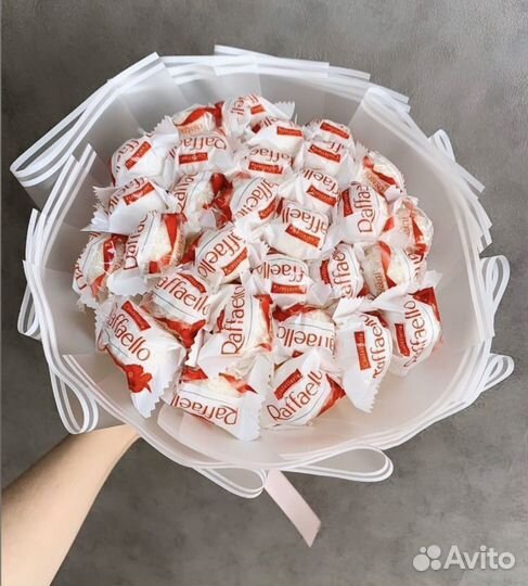 Букет из киндеров
