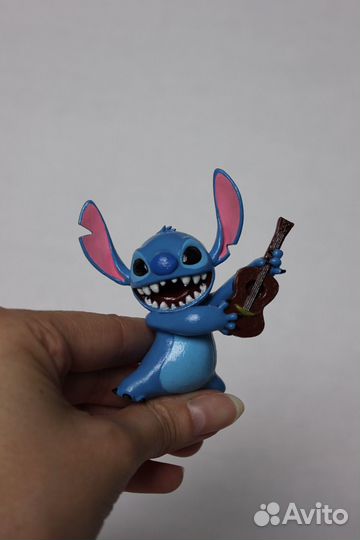 Стич с укулеле