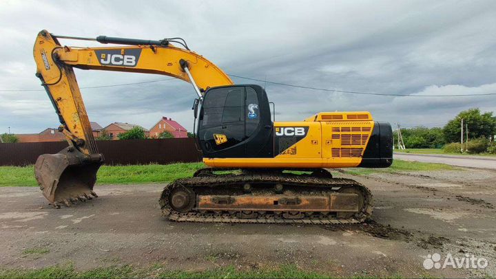 Гусеничный экскаватор JCB JS 330LC, 2013