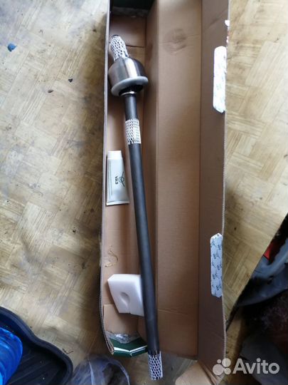 Шарнир поворотного кулака левый УАЗ