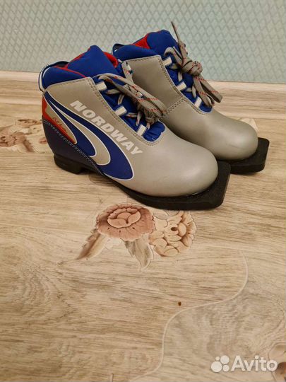 Лыжные ботинки nordway размер 32