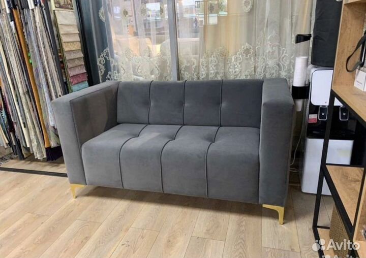 Офисный диван