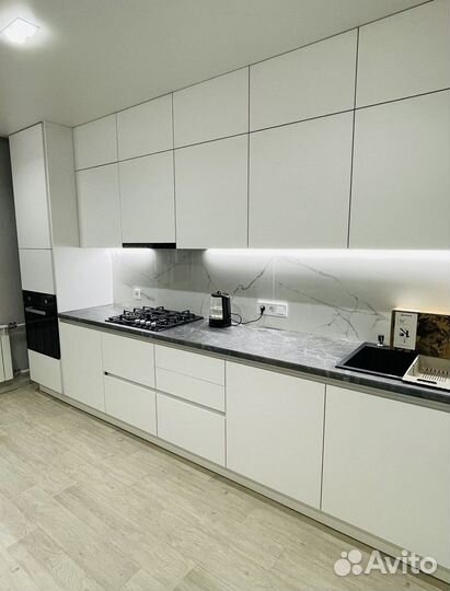 Кухня до потолка на заказ