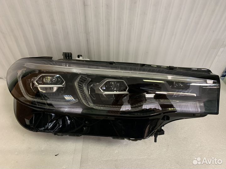 Правая LED фара bmw G07 x7