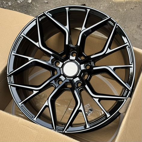 Литые диски Sakura Wheels 181 8×R19 5×139.7