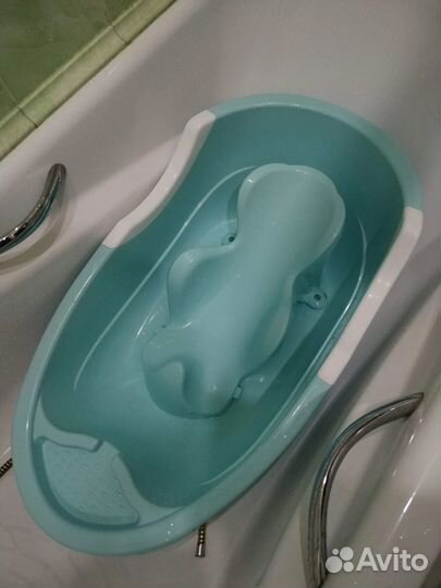 Ванночка для купания новорожденного