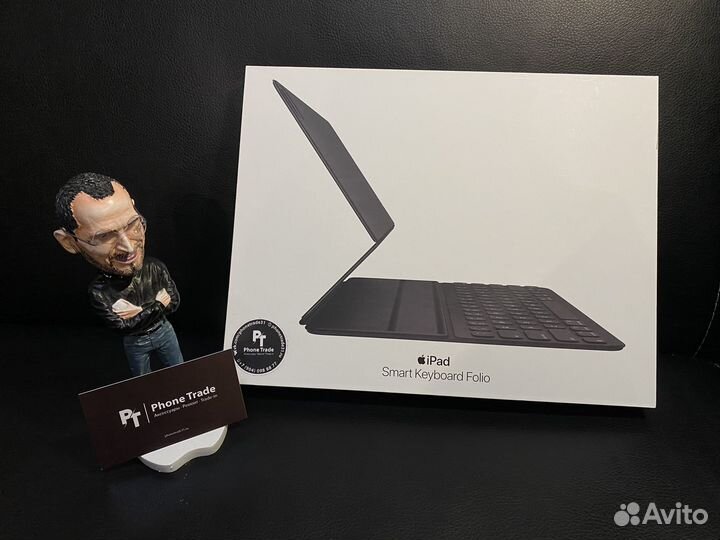 iPad SMART Keyboard folio