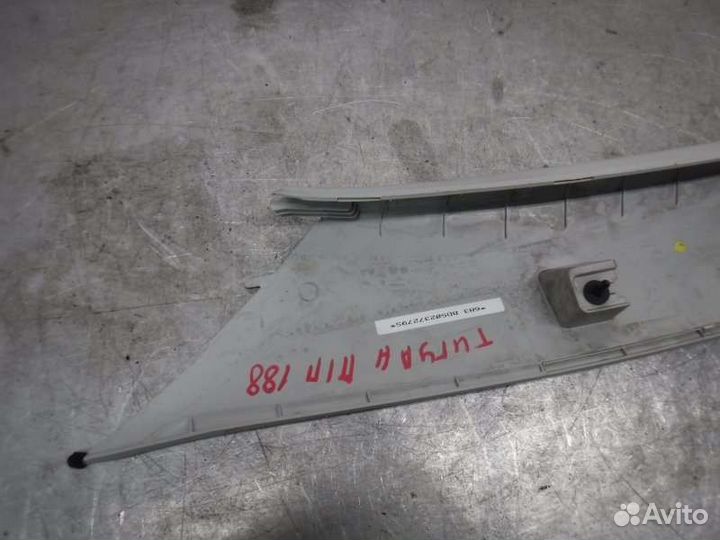 Обшивка стойки передняя правая Volkswagen Tiguan