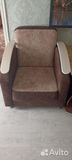 Диван и 2 кресла