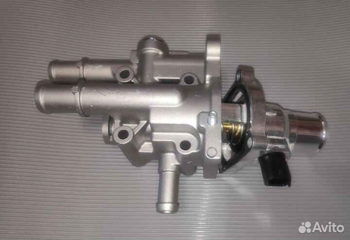 Термостат в сборе с датчиком GM Opel Chevrolet