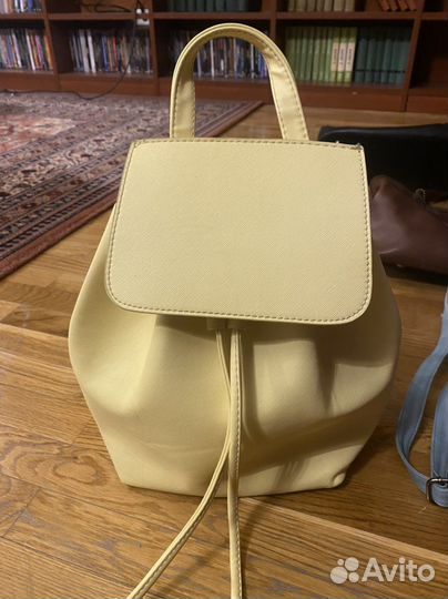 Сумки, рюкзаки, клатч б/у