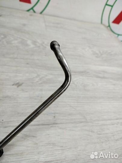 Трубка турбокомпрессора (турбины) Volkswagen Golf