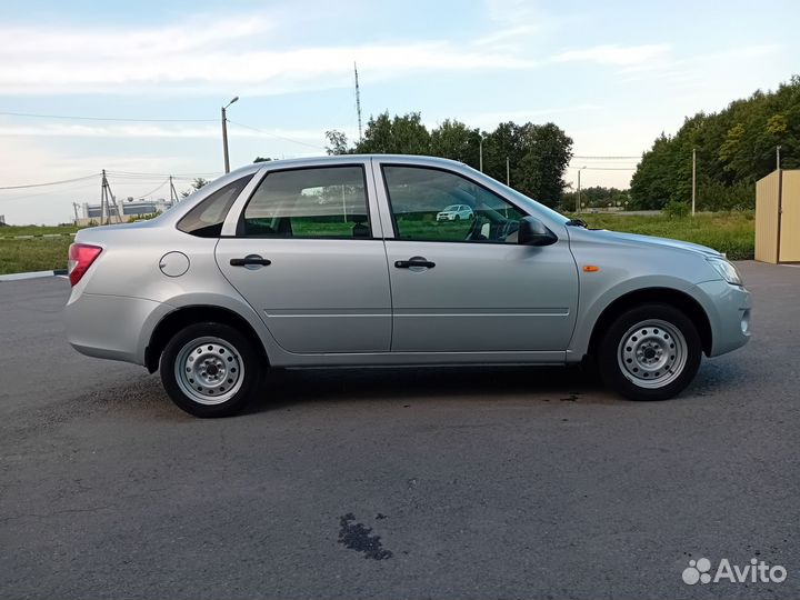 LADA Granta 1.6 МТ, 2013, 85 350 км