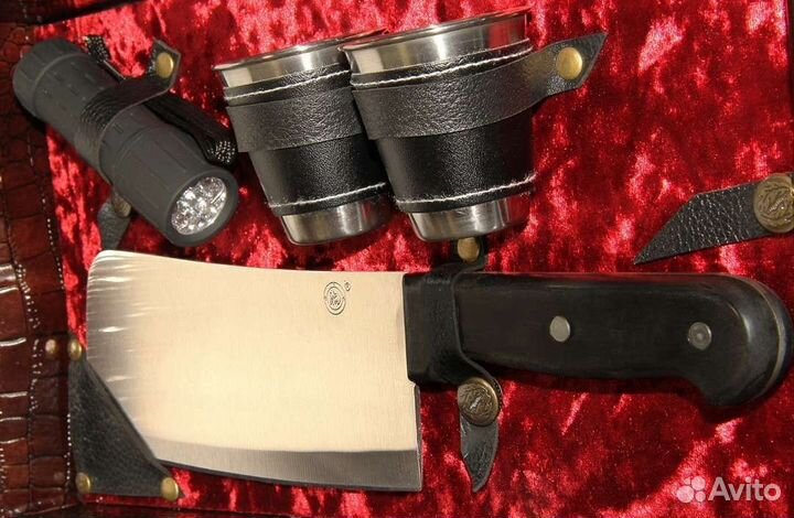 Подарочный набор шампуров в кейсе/ шашлычный набор