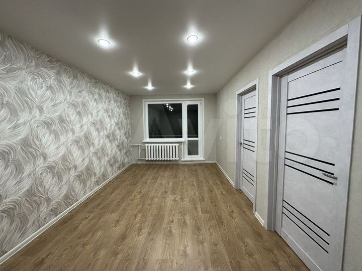 3-к. квартира, 50 м², 5/5 эт.