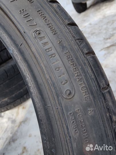 Dunlop SP Sport Maxx 050 225/40 R18 и 255/35 R18