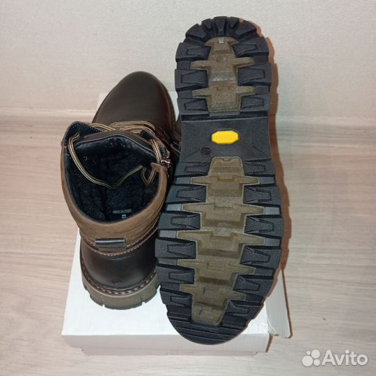 Полуботинки зимние кожаные 42 р