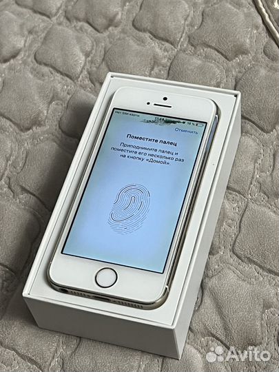 iPhone 5S, 16 ГБ