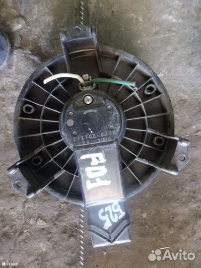 Мотор печки на honda civic FD1