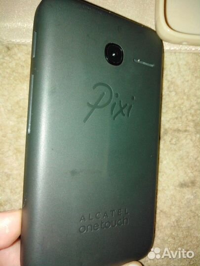 Телефон Alcatel onetouch